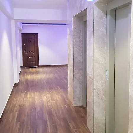 Eme Apartments 2 Braşov Esterno foto