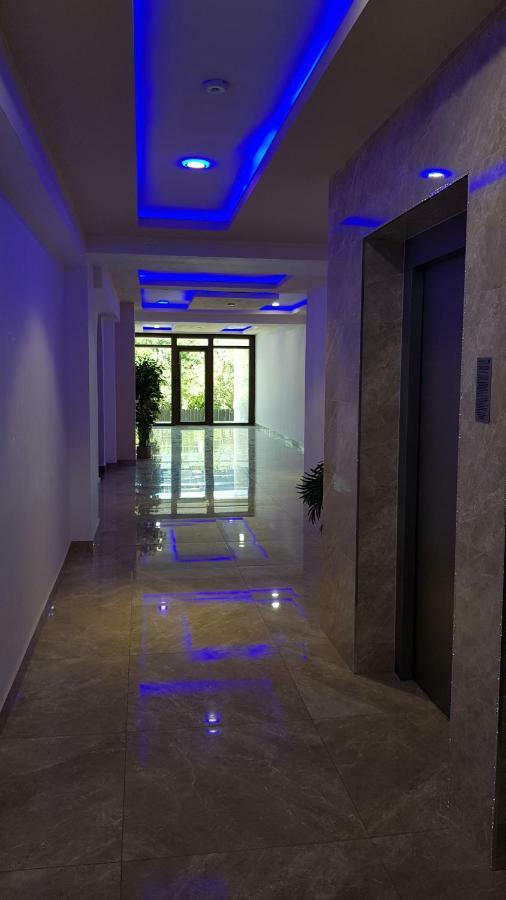 Eme 2 Apartamento